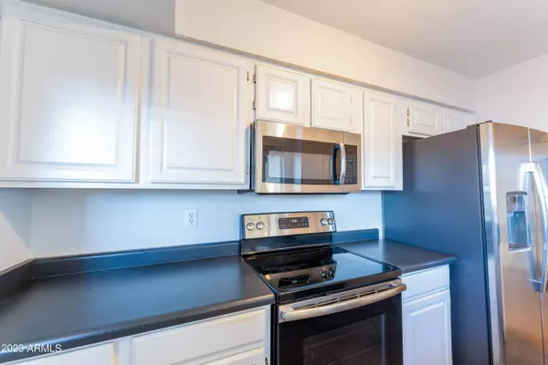 3022 S COUNTRY CLUB Way, Tempe, AZ 85282