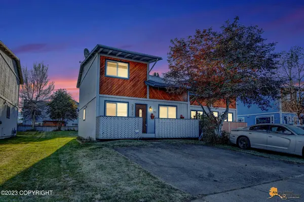 3512 Grissom CIR, Anchorage, AK 99517