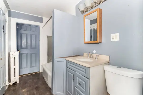 111 Blackhawk AVE, Aurora, IL 60506