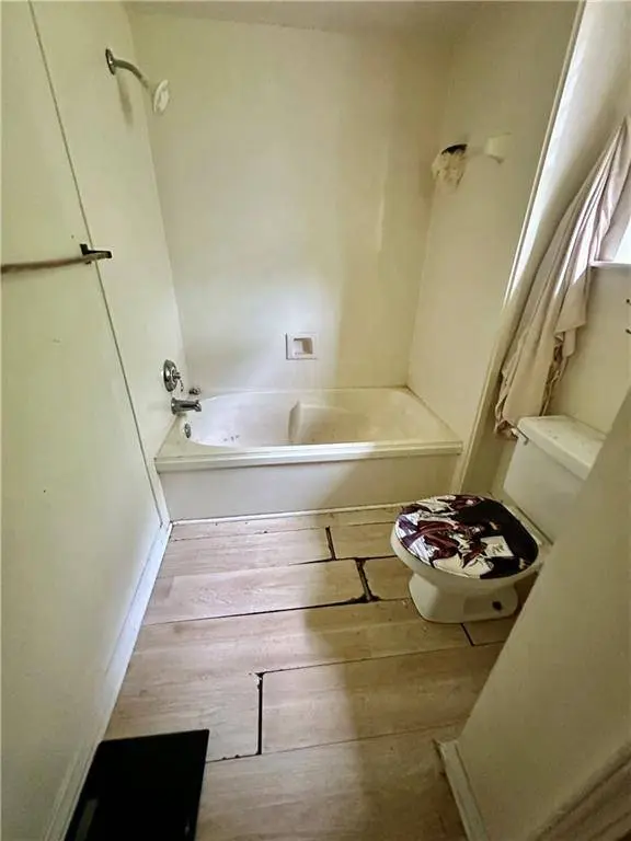 3708 PIN OAK AVE, New Orleans, LA 70131