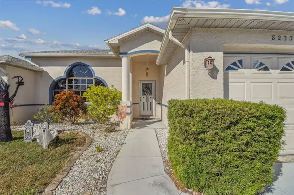 8233 ROSE PETAL CT, Port Richey, FL 34668