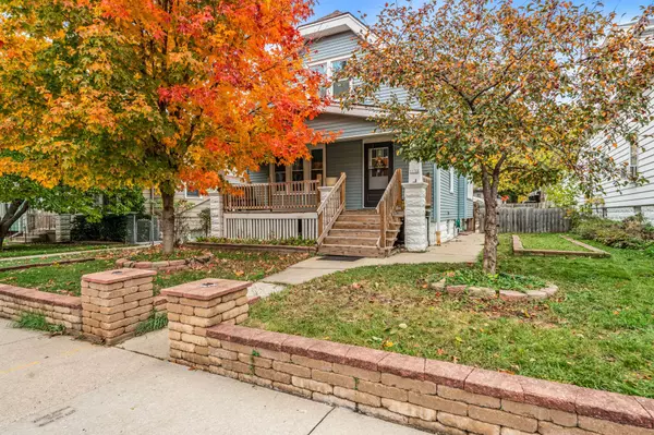 3130 S 12th St, Milwaukee, WI 53215