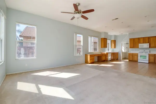 31659 Poppy St, Winchester, CA 92596