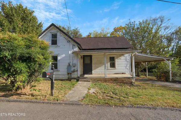 2740 Nichols Ave, Knoxville, TN 37917