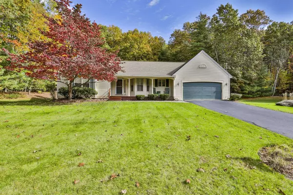 6 Stratham Green RD #423, Nashua, NH 03063