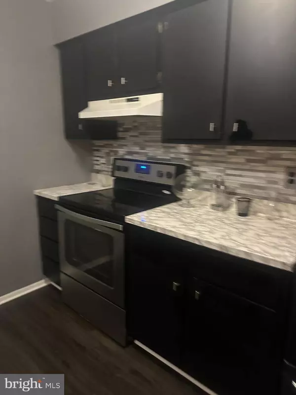 468 DURHAM, West Deptford, NJ 08051