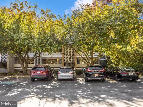 7535 SPRING LAKE DR #C-1, Bethesda, MD 20817