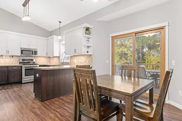 17293 Greentree PATH, Lakeville, MN 55044