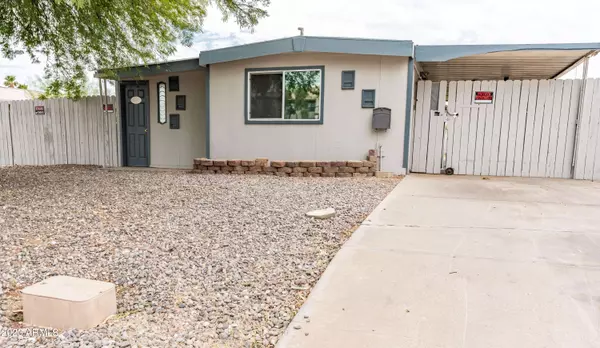 2435 E TONTO Lane, Phoenix, AZ 85050