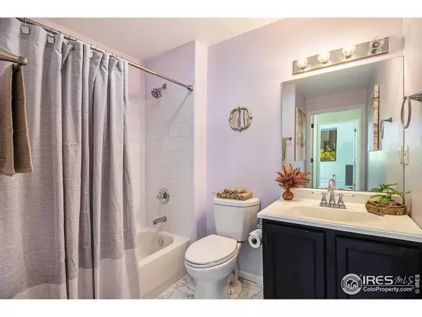 8500 E Jefferson Ave #E, Denver, CO 80237