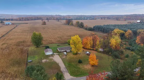 11329 Anderson Road, Bear Lake, MI 49614