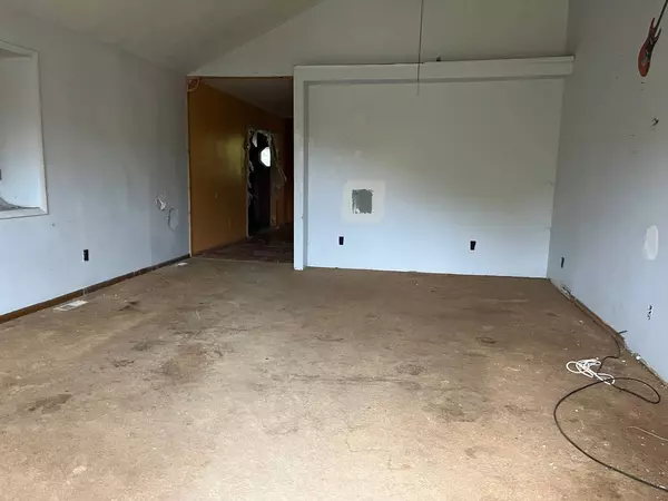 2680 N 48th RD, Somonauk, IL 60552