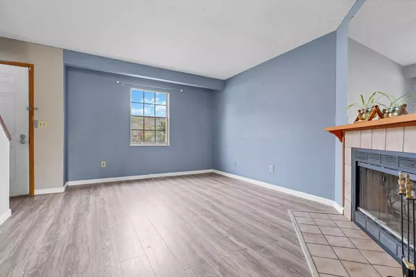 2405 Hannaway Lane 24, Columbus, OH 43229