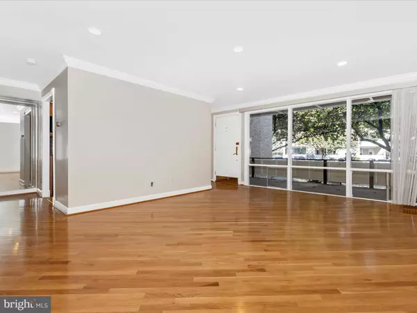 7535 SPRING LAKE DR #C-1, Bethesda, MD 20817