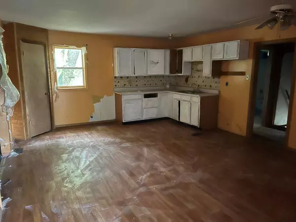 2680 N 48th RD, Somonauk, IL 60552