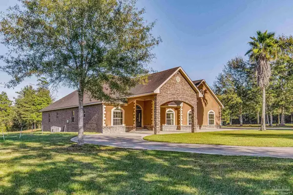 1435 Kathleen Ave, Cantonment, FL 32533