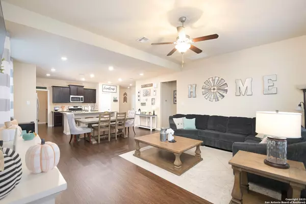 7722 DUTCHESS TURN, San Antonio, TX 78253-4449