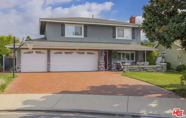 952 Bayfield Dr, San Dimas, CA 91773