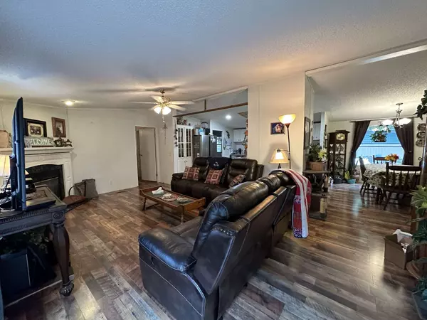 318 Daymon Cir, Crossville, TN 38572