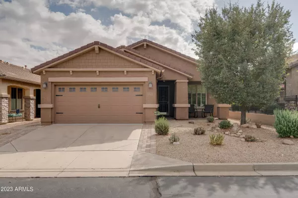 31671 N Poncho Lane, San Tan Valley, AZ 85143