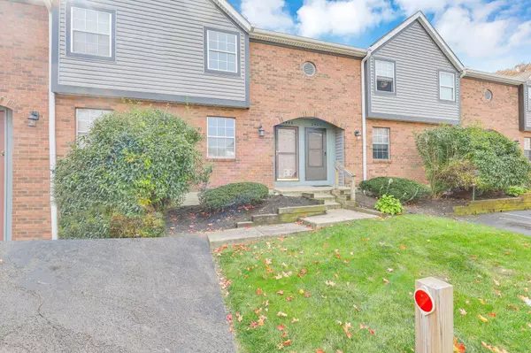 2405 Hannaway Lane 24, Columbus, OH 43229