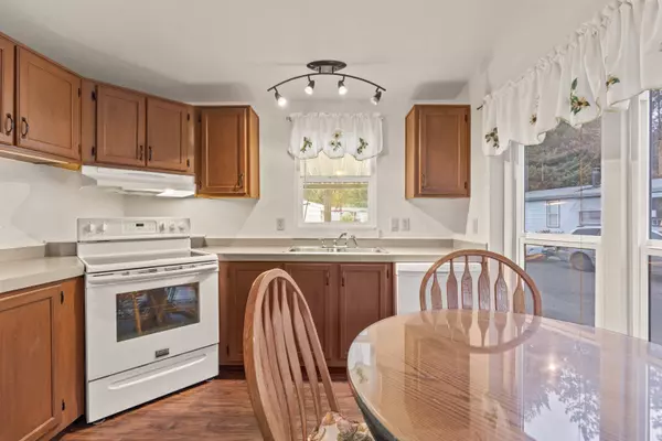 3803 W Greenwood Rd, Spokane, WA 99224