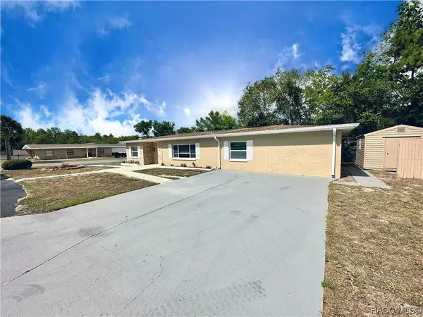 5 Beverly Hills BLVD, Beverly Hills, FL 34465