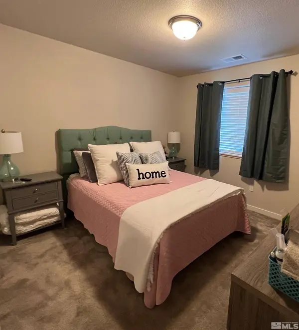 914 Garden Ct, Carson City, NV 89705