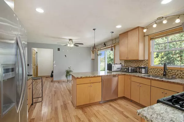 28223 50th Street, Bangor, MI 49013