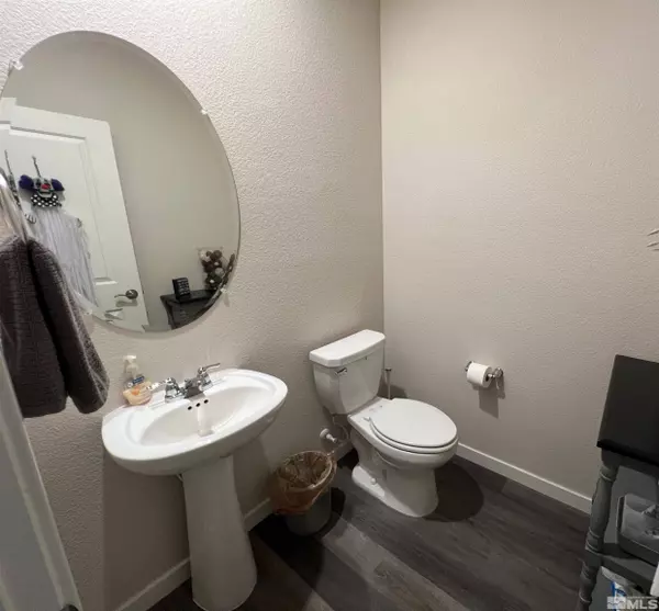 914 Garden Ct, Carson City, NV 89705