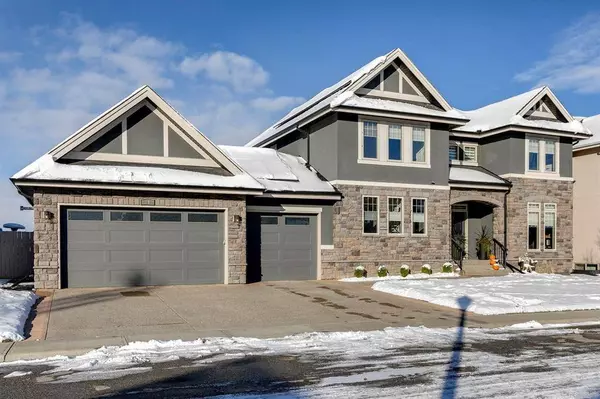 14 Westpark PL SW, Calgary, AB T3H 0C3