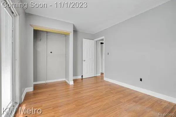 22638 VIOLET Street, St. Clair Shores, MI 48082