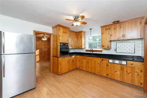 505 Old Memorial DR, Sandston, VA 23150