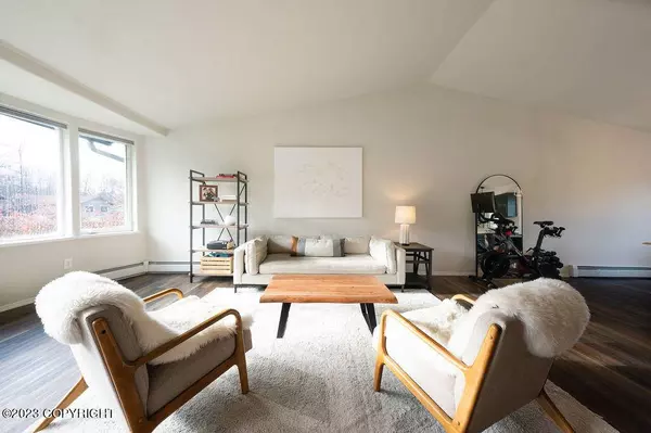 17049 Meadow Creek DR, Eagle River, AK 99577