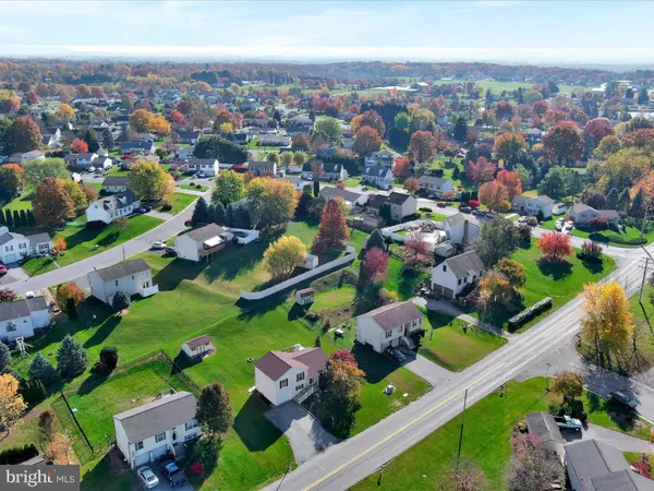 2038 WATER ST, Lebanon, PA 17046