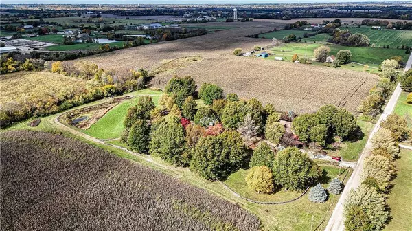 S Gibbons RD, Pleasant Hill, MO 64080