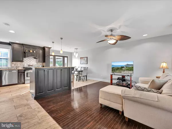 2038 WATER ST, Lebanon, PA 17046