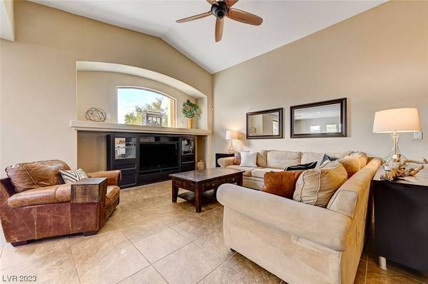 3765 Bracebridge Falls Avenue, North Las Vegas, NV 89085