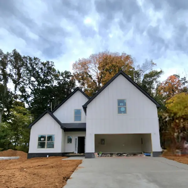 970 Alton Dr, Clarksville, TN 37043