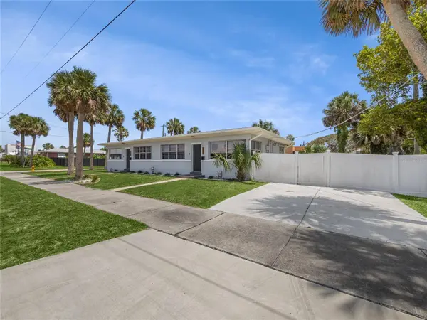 360 PELICAN AVE, Daytona Beach, FL 32118