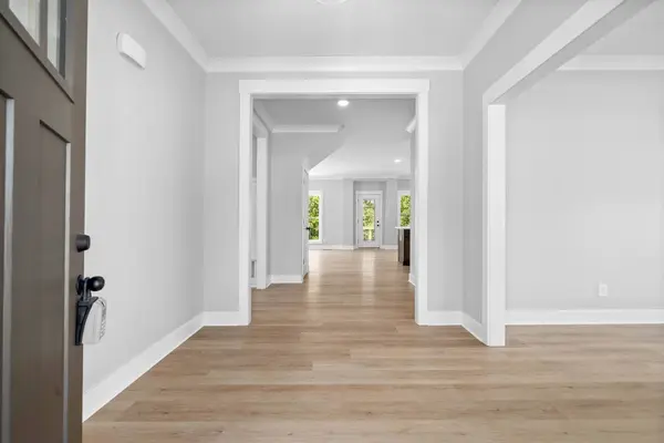 216 Sherlock Dr, Clarksville, TN 37043