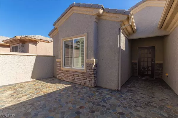 7826 Lyrebird Drive, North Las Vegas, NV 89084