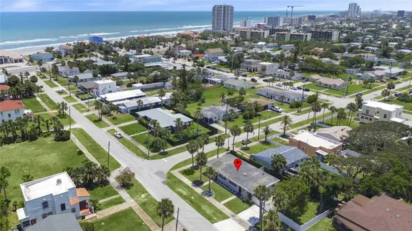 360 PELICAN AVE, Daytona Beach, FL 32118