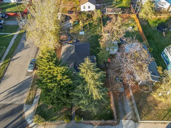 2303 E Rich Ave, Spokane, WA 99207