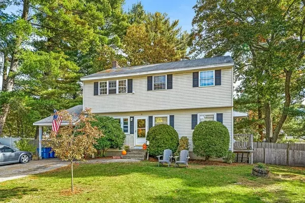 16 Charlotte Rd, Tewksbury, MA 01876
