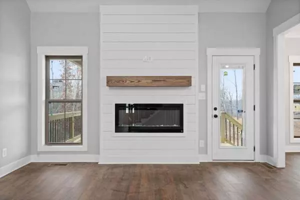 181 Sherlock Dr, Clarksville, TN 37043