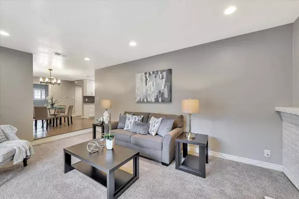 6166 Iowa DR, San Jose, CA 95123