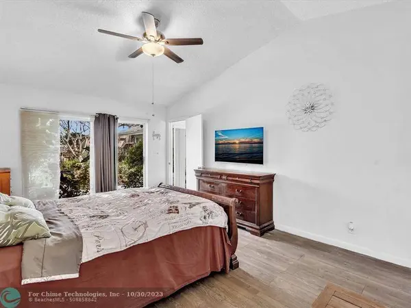 10241 Welleby Isles Ln, Sunrise, FL 33351