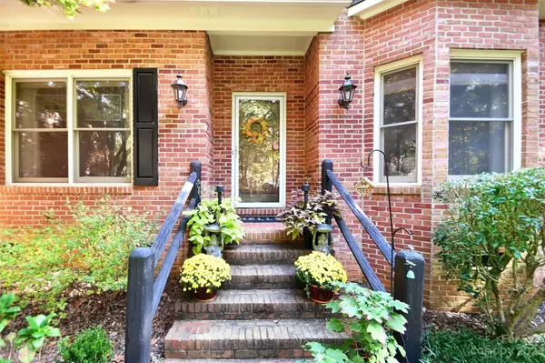 4513 Ferguson CIR, Waxhaw, NC 28173