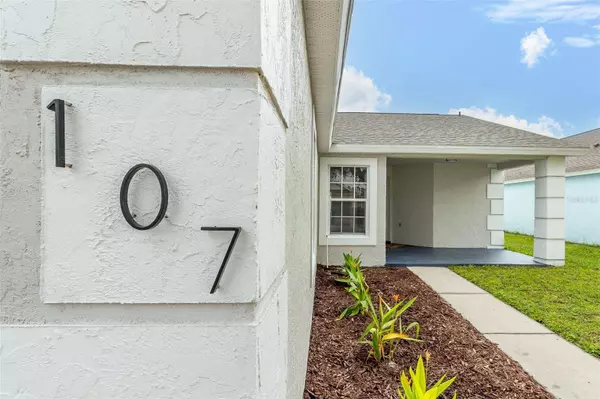 107 SUNNY OAK TRL, Kissimmee, FL 34746